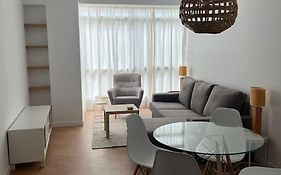Apartamento En Vigo Zona Plaza America